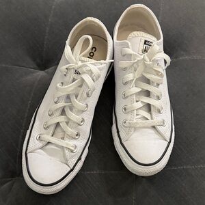 Converse Chuck Taylor All Star Leather